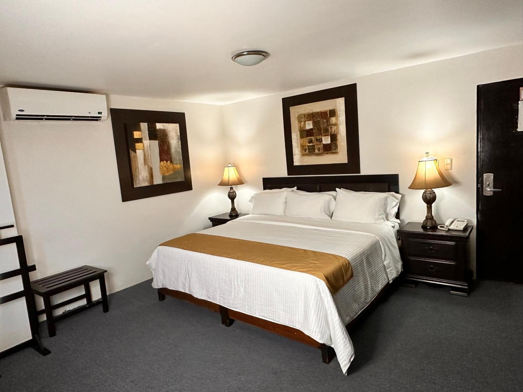 Hotel Del Fresno Fresnillo de González Echeverría 외부 사진